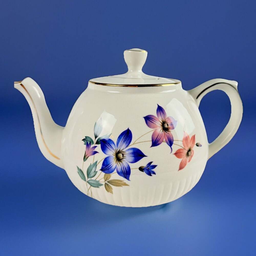 Ellgreave Teapot Headmasters Staffordshire Floral Clematis Made In England